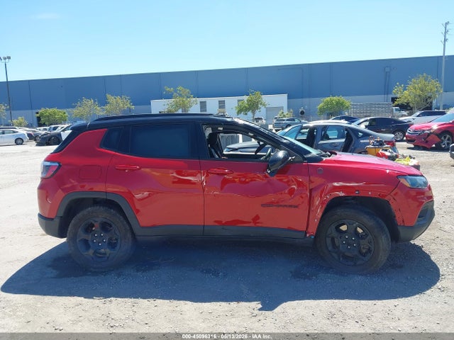 Jeep Compass Trailhawk 4x4