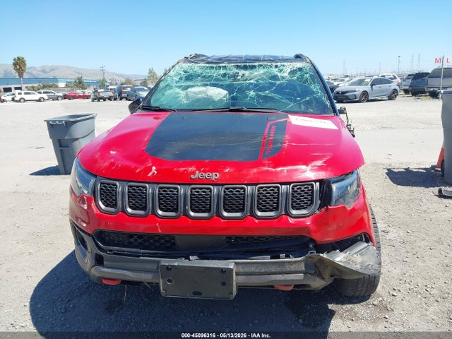 Jeep Compass Trailhawk 4x4