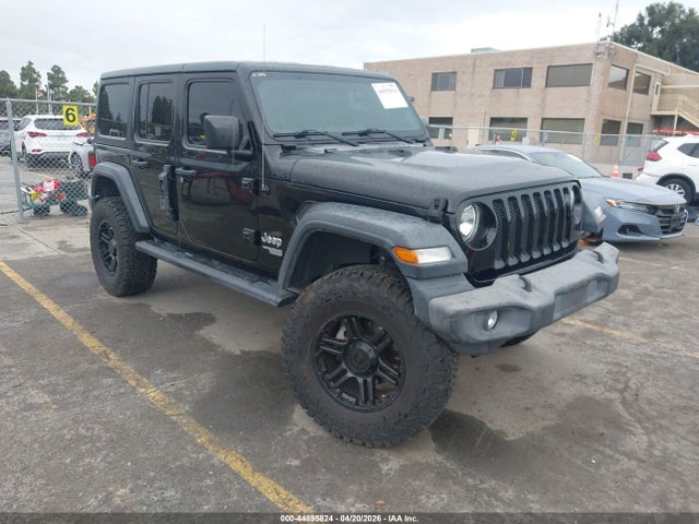 Salvage Jeep Wrangler Image