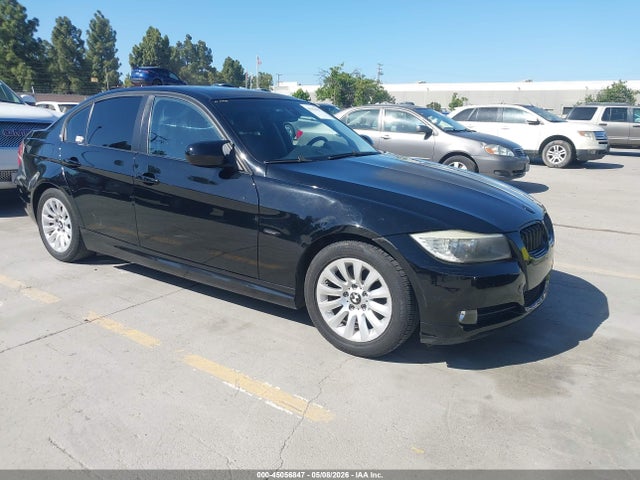 Salvage BMW 3 Series Image