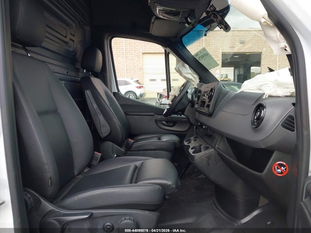 Mercedes-Benz Sprinter 2500 Standard Roof V6