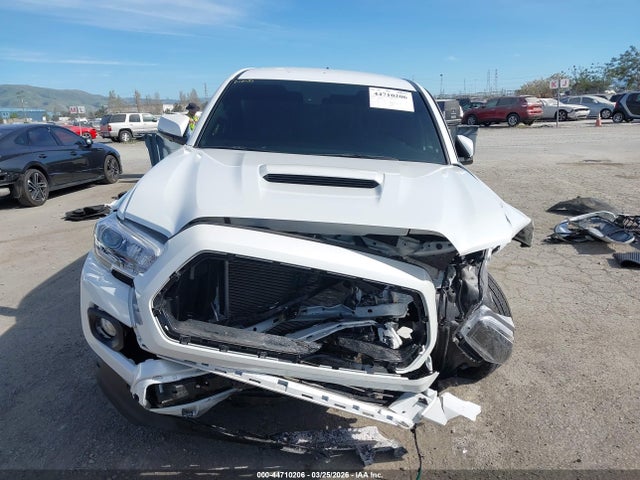 Toyota Tacoma Trd Sport