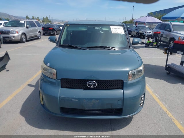 Scion xB