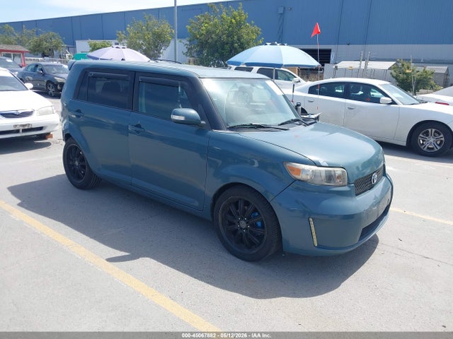 Salvage Scion xB Image