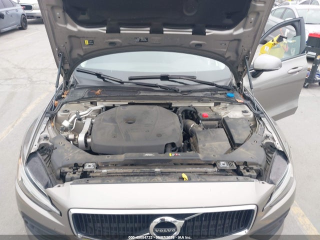 Volvo V60 T5 Momentum