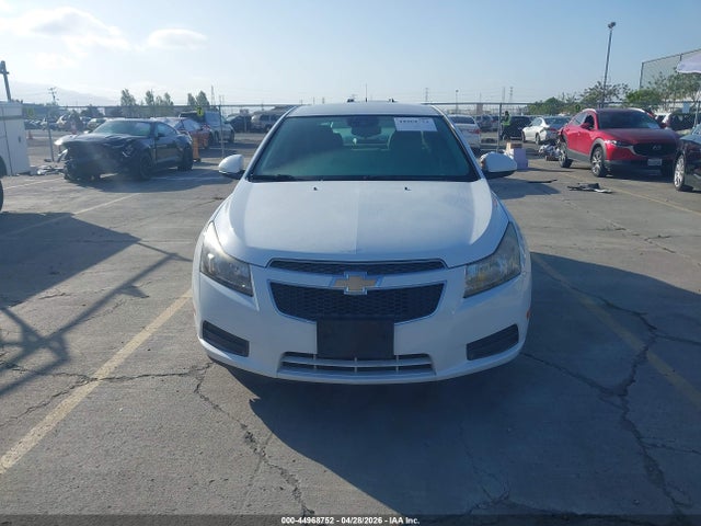 Chevrolet Cruze 1lt Auto