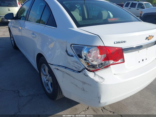 Chevrolet Cruze 1lt Auto