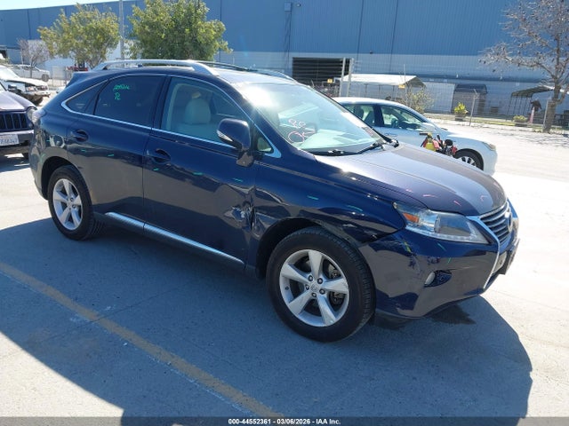 Salvage Lexus RX Image