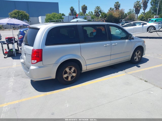 Dodge Grand Caravan Sxt