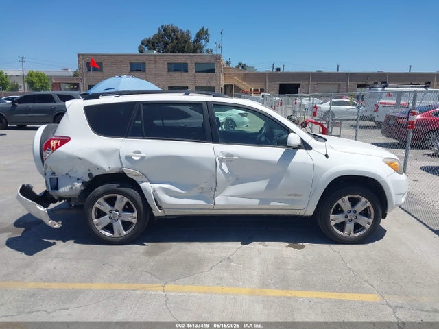 Toyota RAV4 Sport