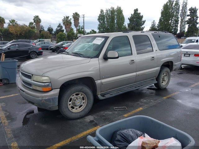 Chevrolet Suburban 2500 Lt