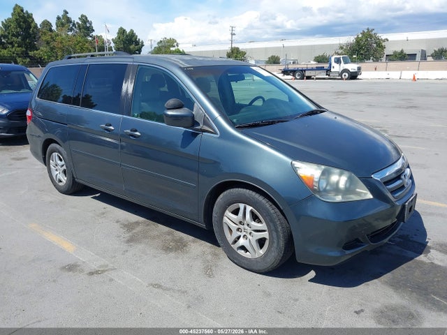 Salvage Honda Odyssey Image