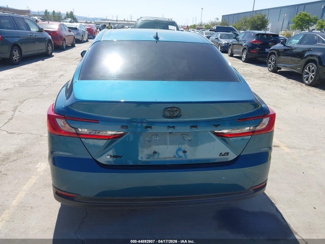 Toyota Camry Le