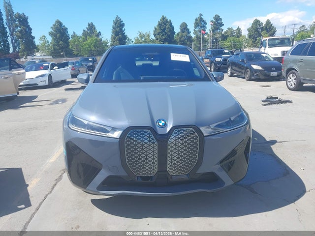 BMW iX Xdrive50