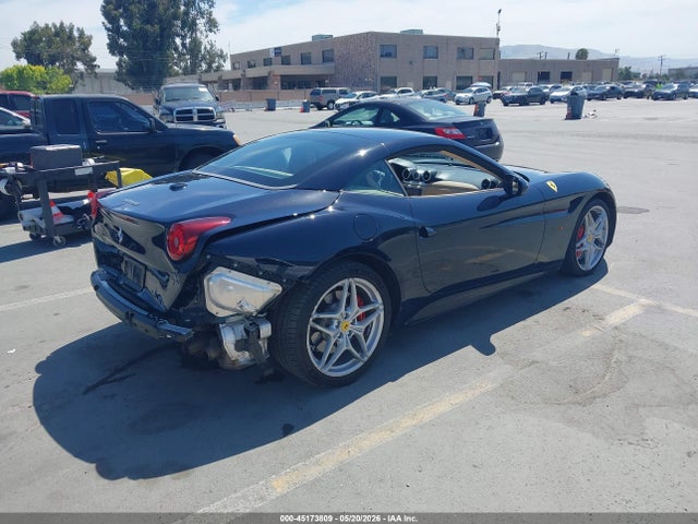 Ferrari California T