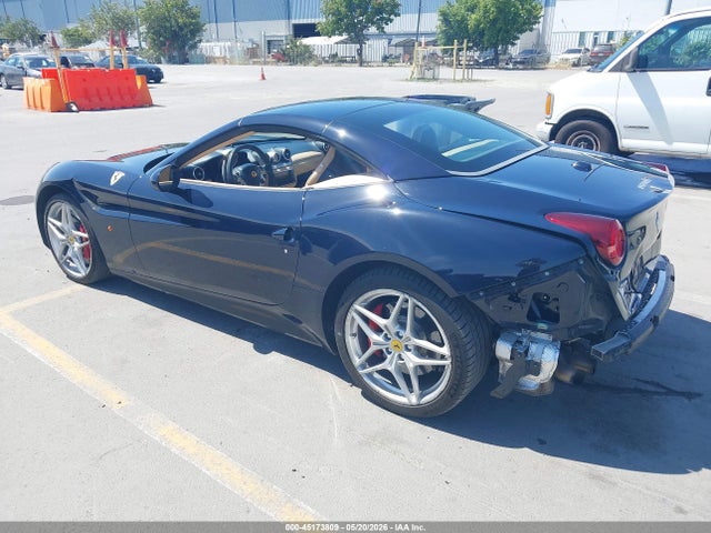 Ferrari California T