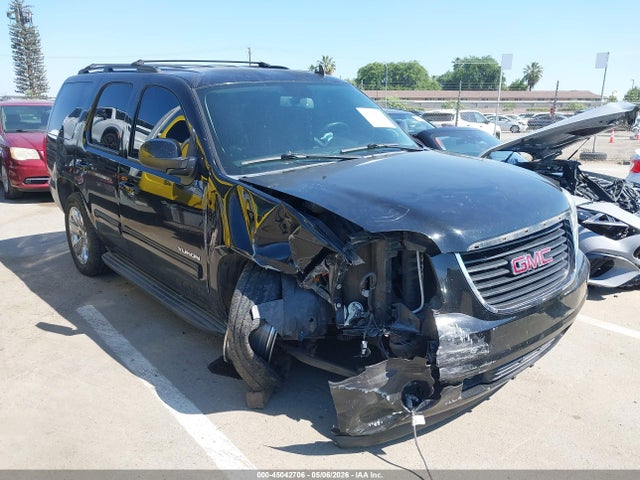 Salvage GMC Yukon Image