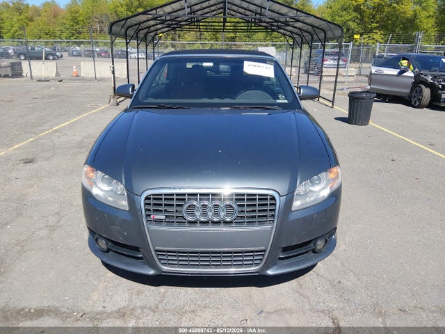 Audi A4 3.2