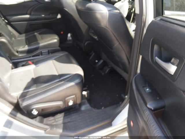 Toyota Highlander Limited Platinum V6