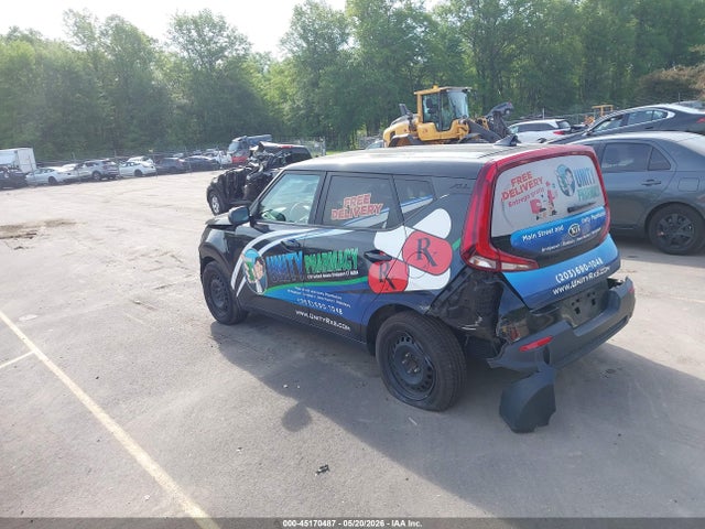 Kia Soul Lx