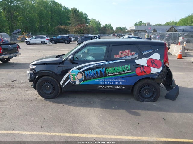 Kia Soul Lx