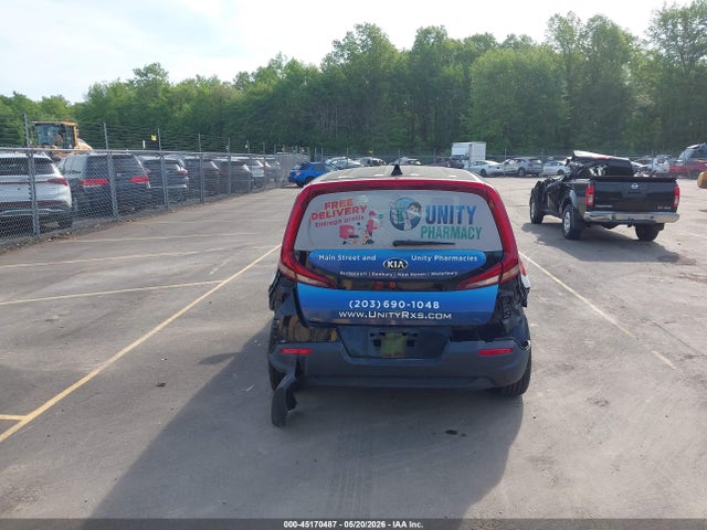 Kia Soul Lx