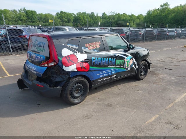 Kia Soul Lx