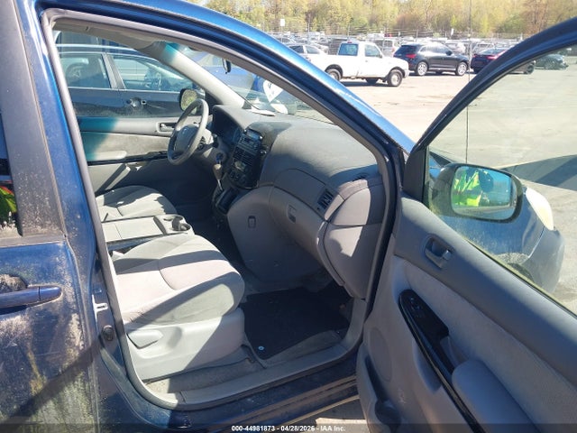 Toyota Sienna Le