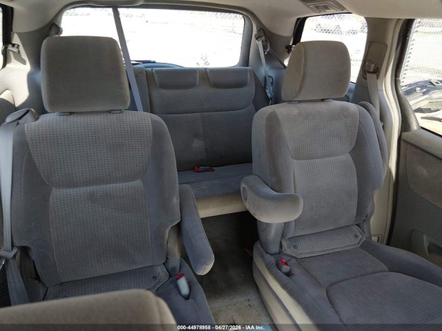 Toyota Sienna Le