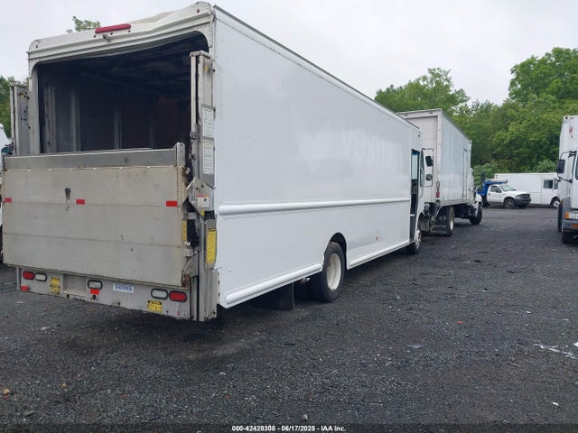Freightliner Chassis M Line Walk-in Van