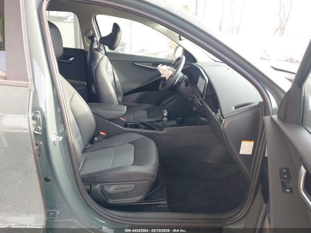 Kia Niro Ex