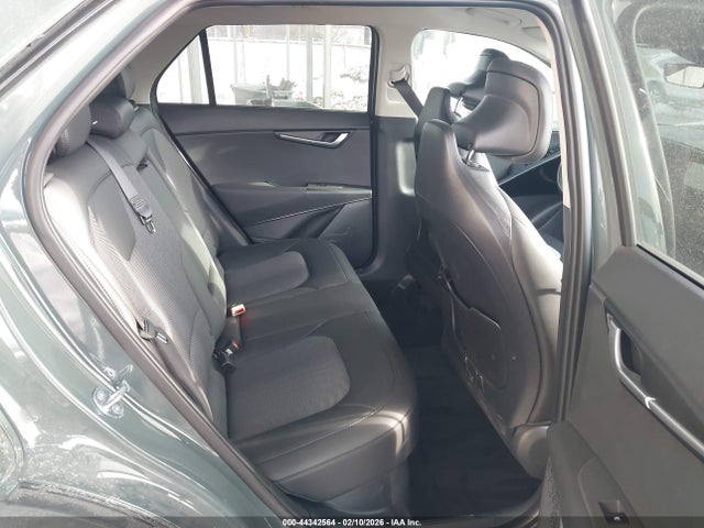 Kia Niro Ex