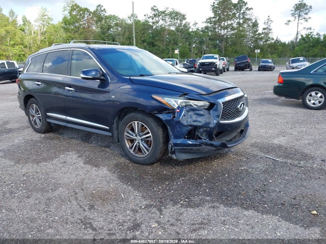 Salvage INFINITI Qx Image