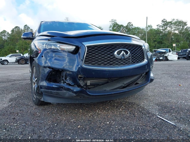 INFINITI Qx