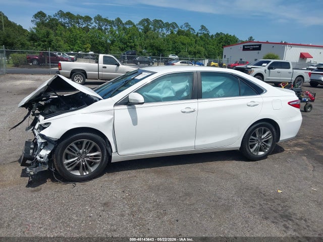 Toyota Camry Se