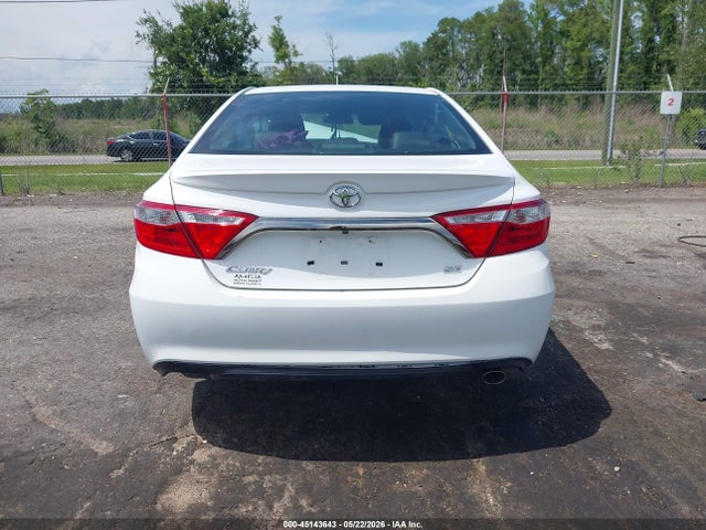 Toyota Camry Se