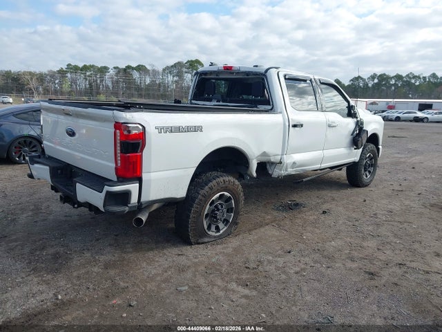 Ford F-250 Lariat