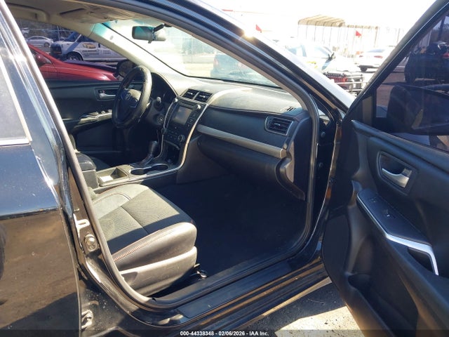 Toyota Camry Se