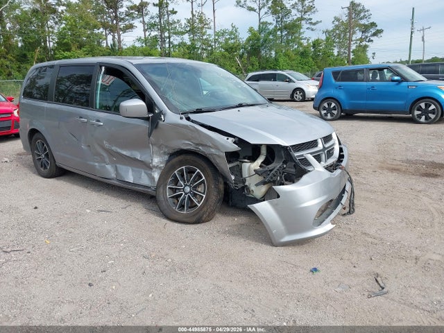 Salvage Dodge Grand Caravan Image