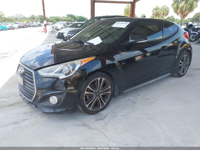 Hyundai VELOSTER Turbo