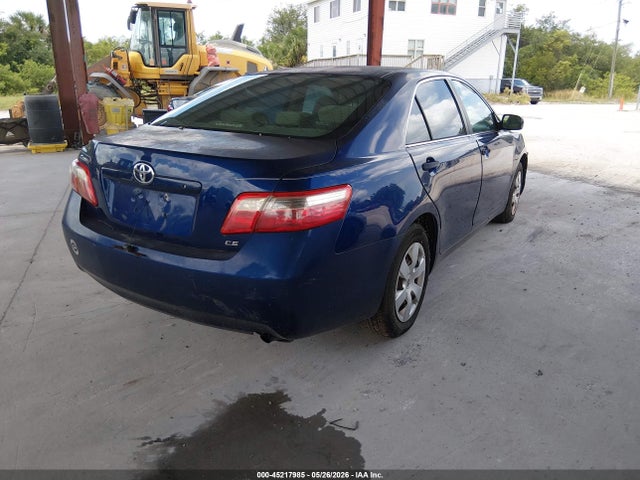 Toyota Camry Ce