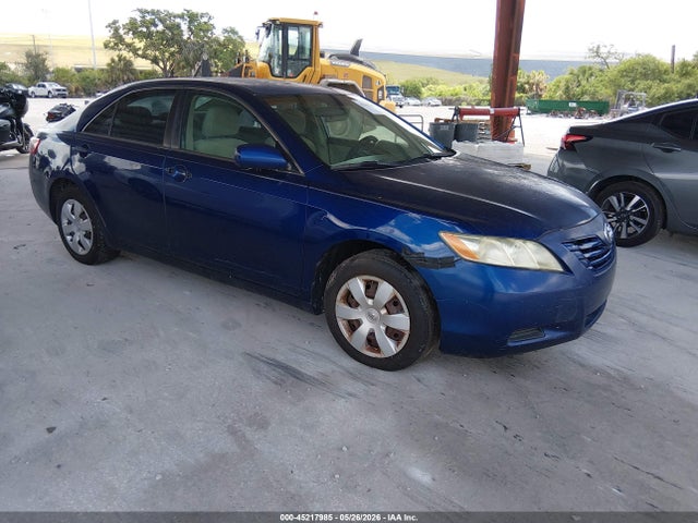 Salvage Toyota Camry Image
