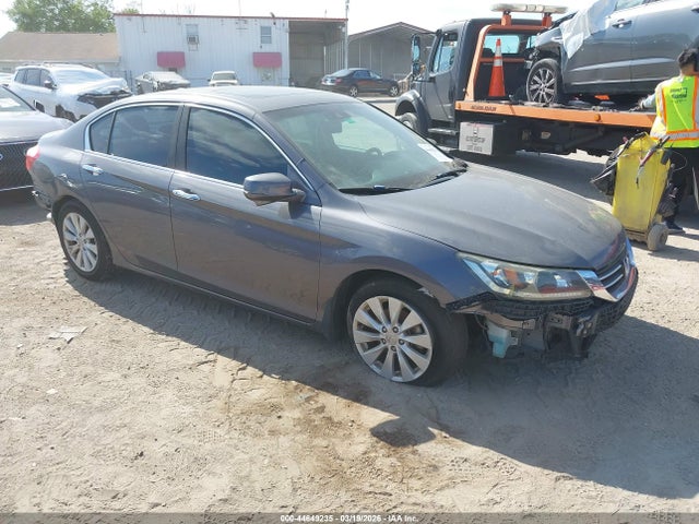 Salvage Honda Accord Image