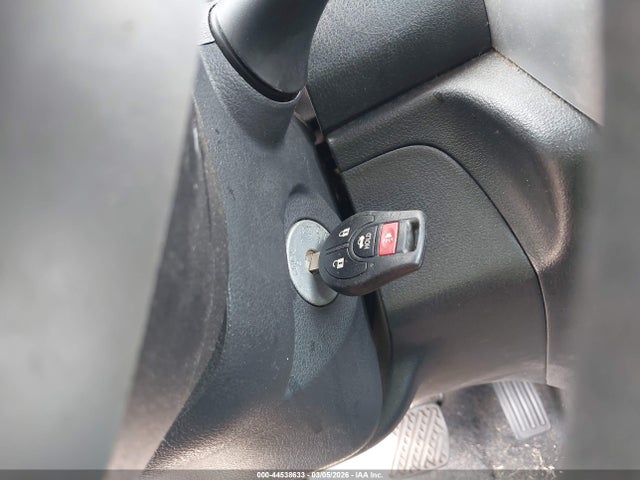 Nissan Versa 1.6 Sv