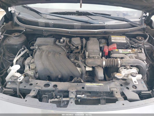 Nissan Versa 1.6 Sv