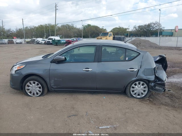 Nissan Versa 1.6 Sv