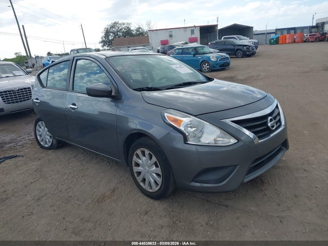 Salvage Nissan Versa Image