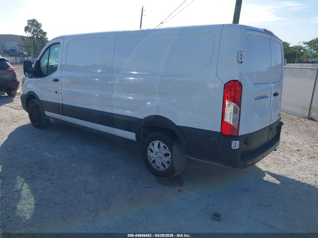 Ford E-transit-350