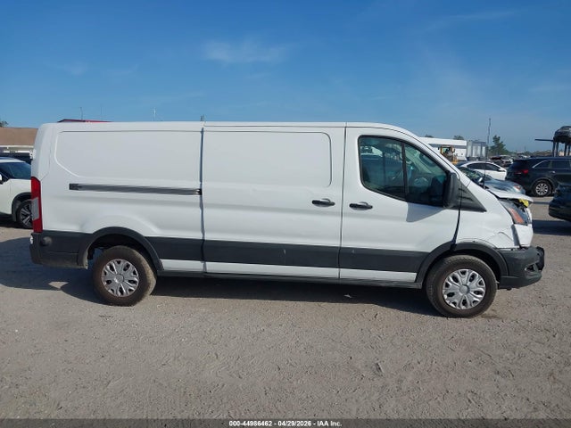 Ford E-transit-350
