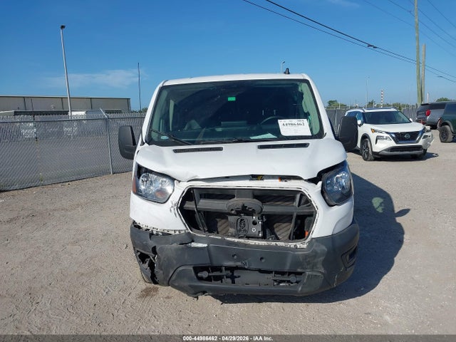 Ford E-transit-350
